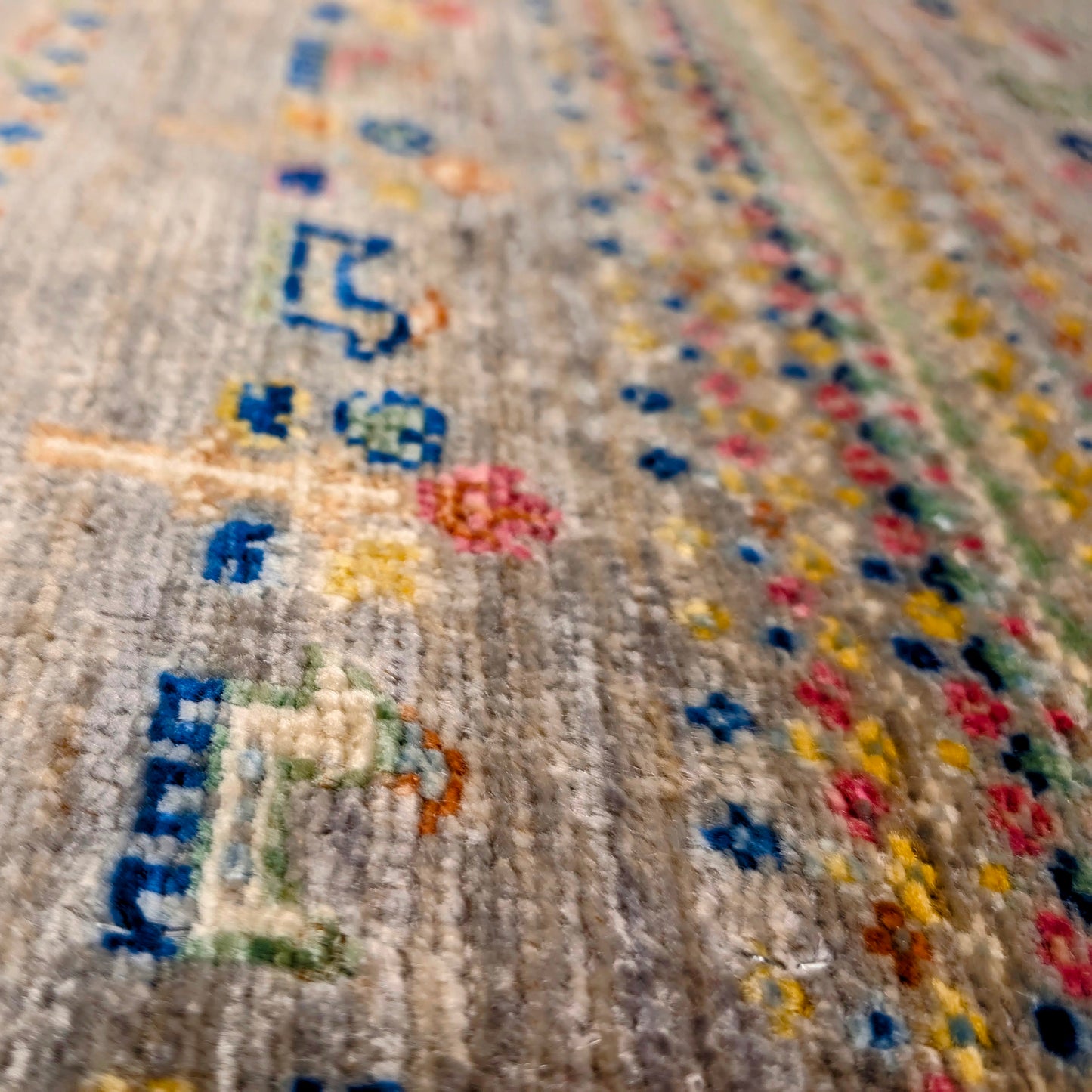 Pakistani Tribal Mint 2.5x4 hand-knotted Rug