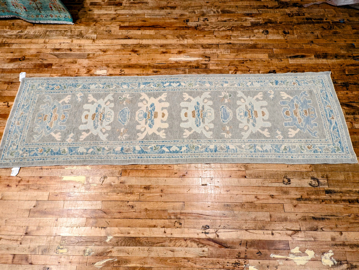 Turkish Oushak hand-knotted Runner Rug 2'8x9
