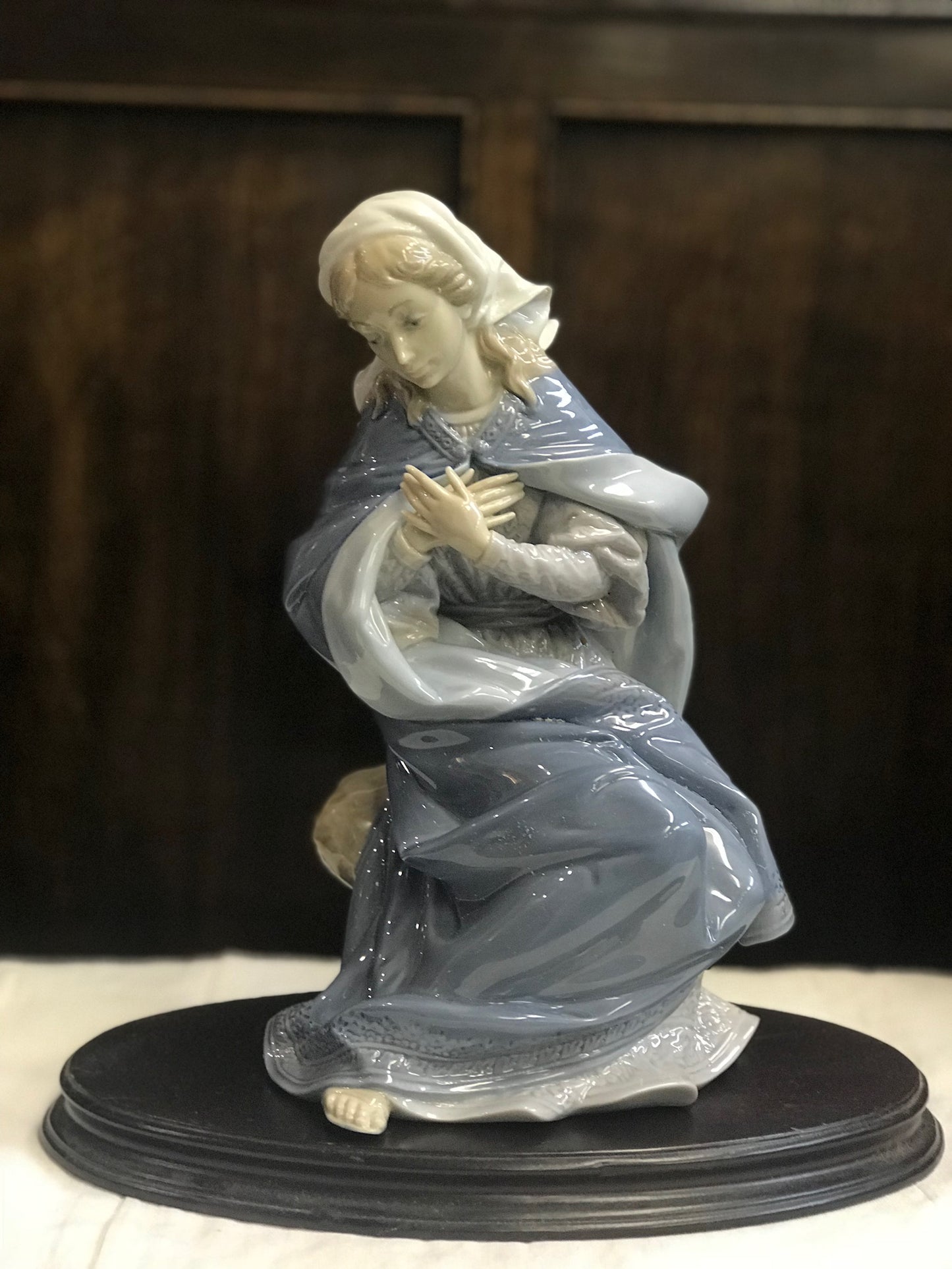 Lladro Virgin Mary