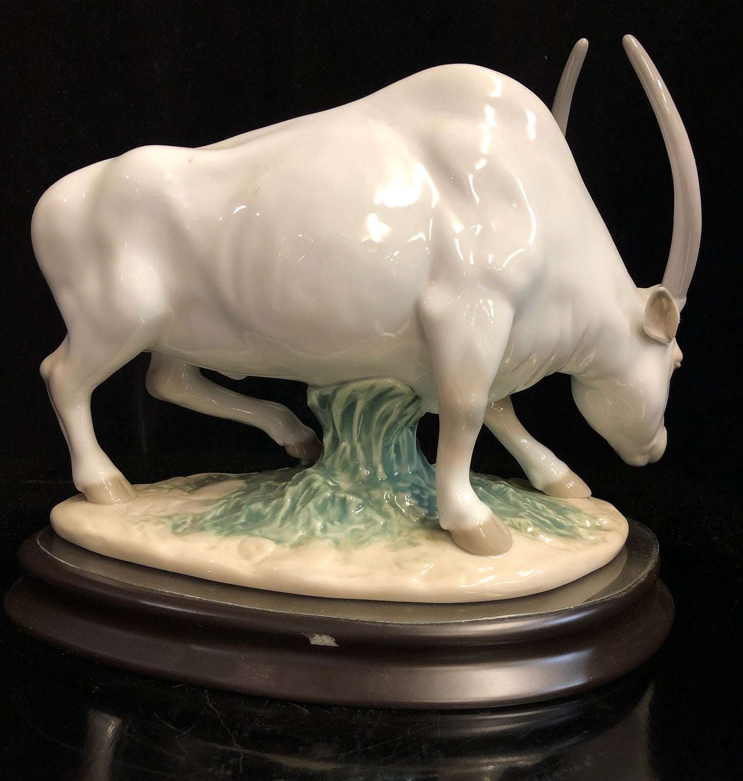 Lladro Zodiac: The Ox