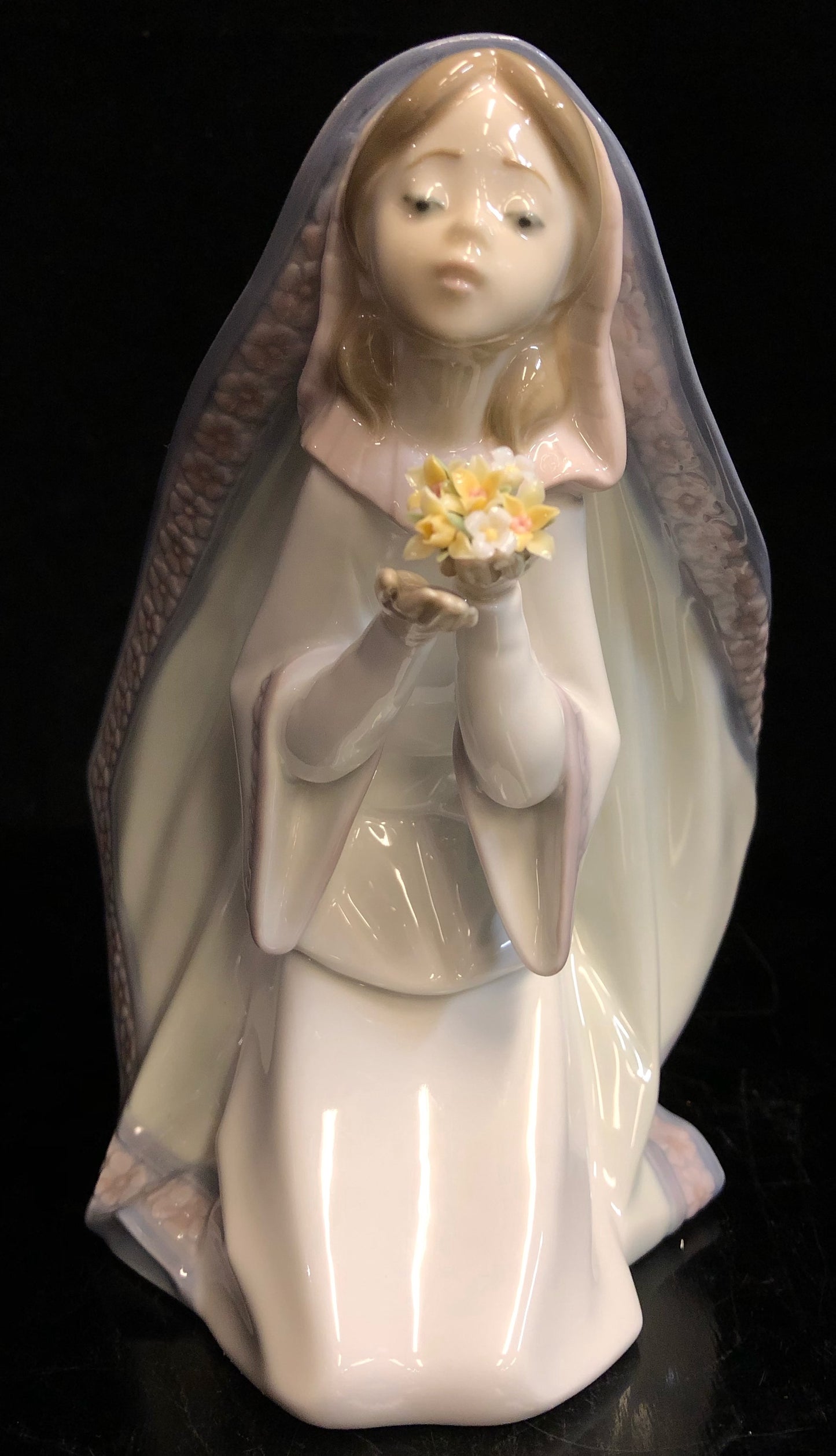 Lladro Reverent Moment