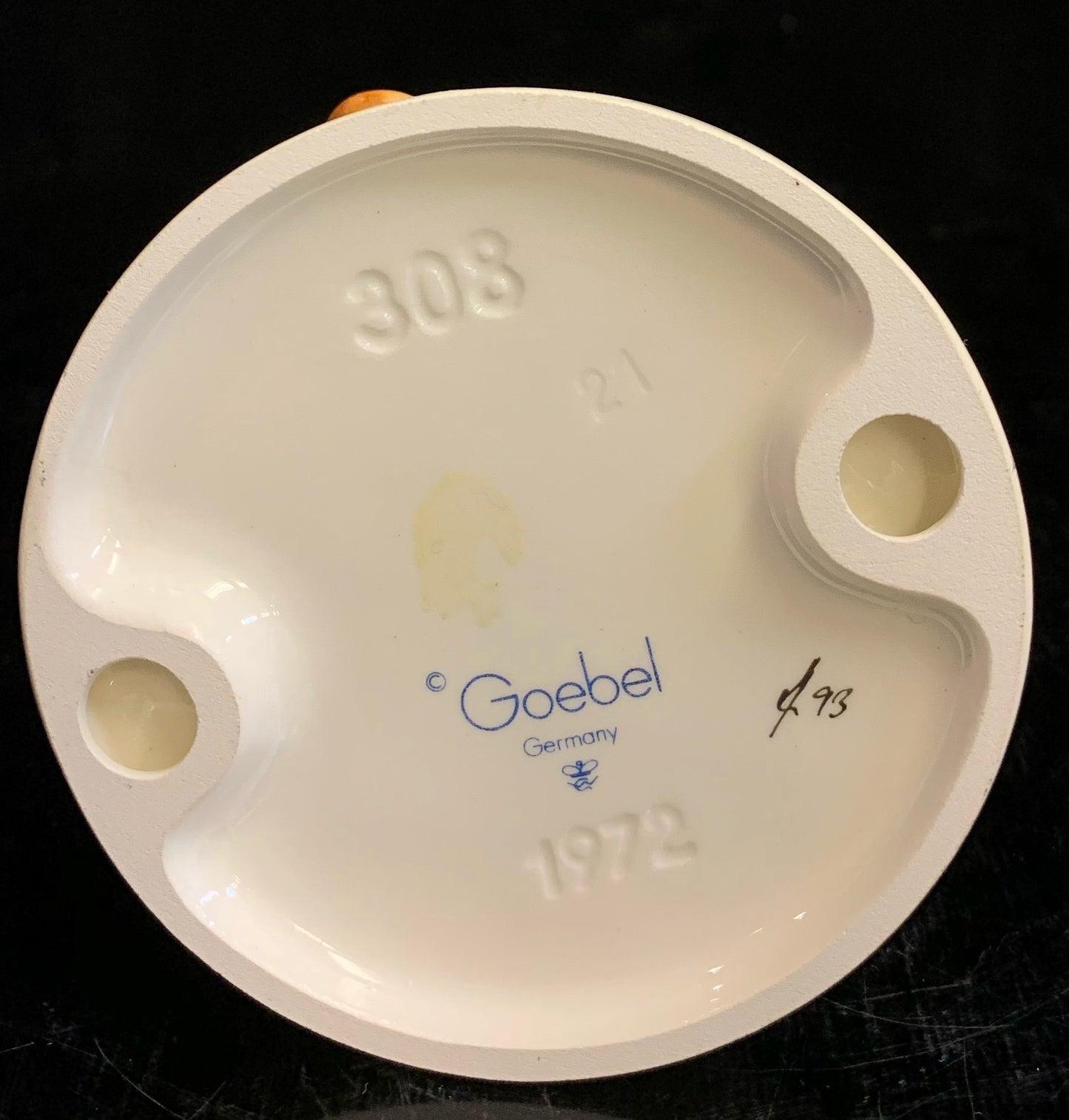 Hummel Little Tailor