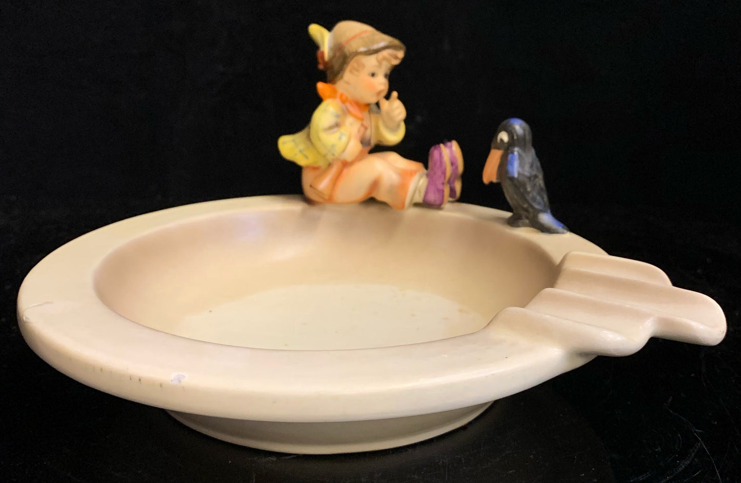 Hummel Singing Lesson Ashtray