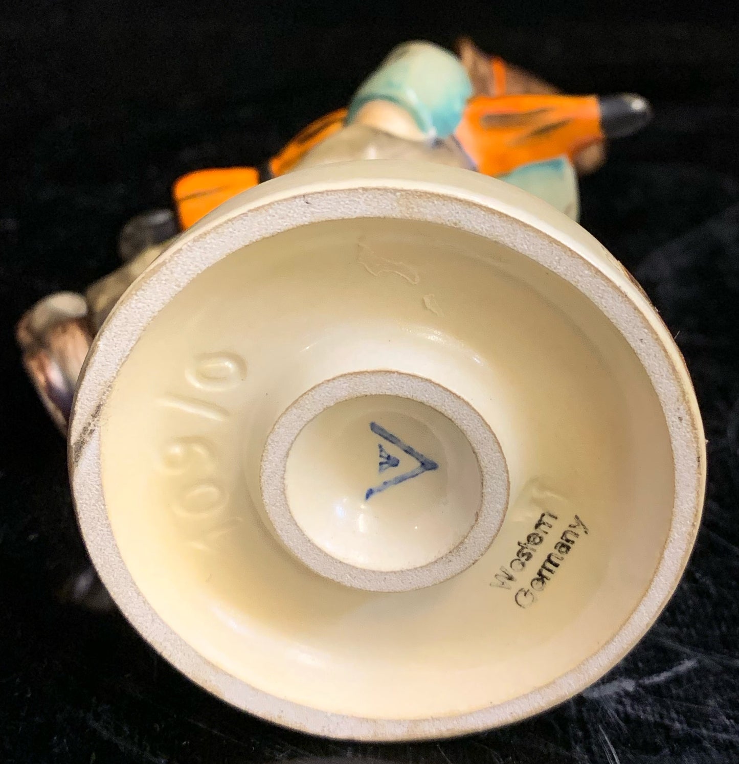 Hummel Happy Traveler