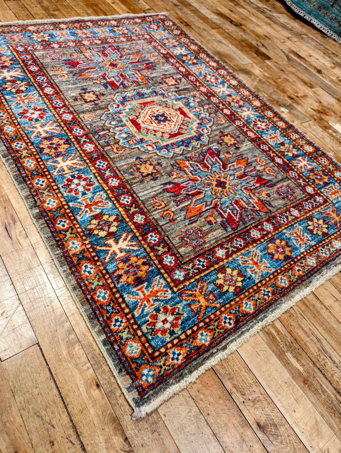 Pakistani Kazak hand-knotted 2.5x4 Rug