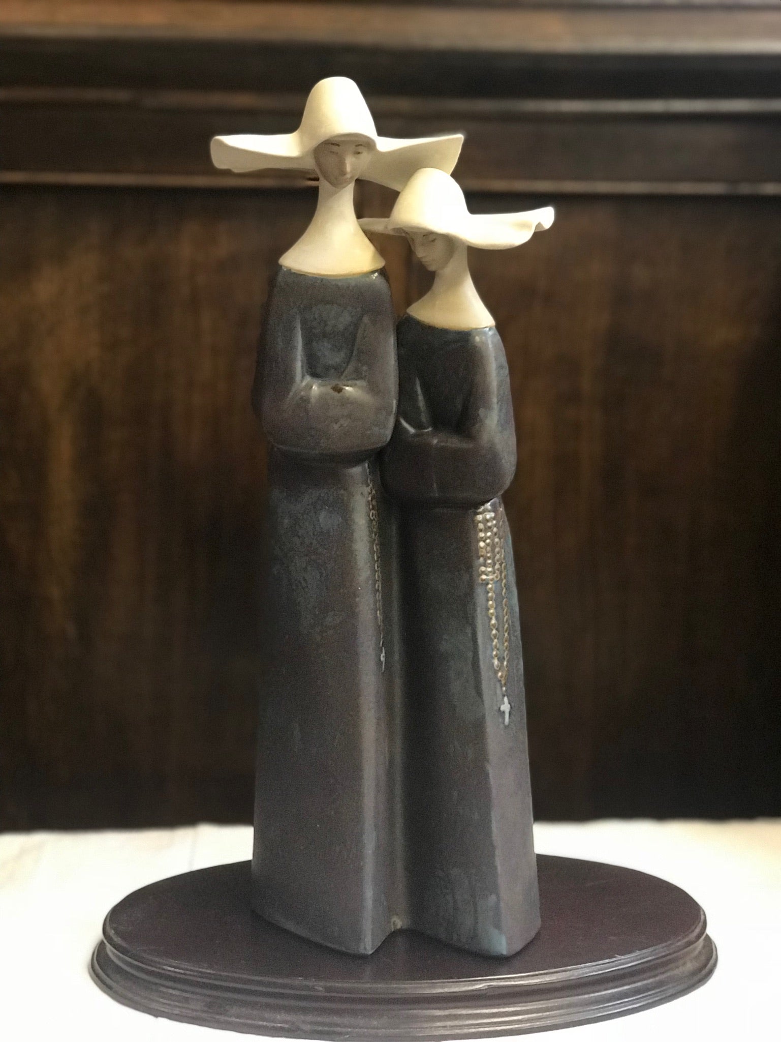 Lladro Two Nuns – Hannasofblowingrock