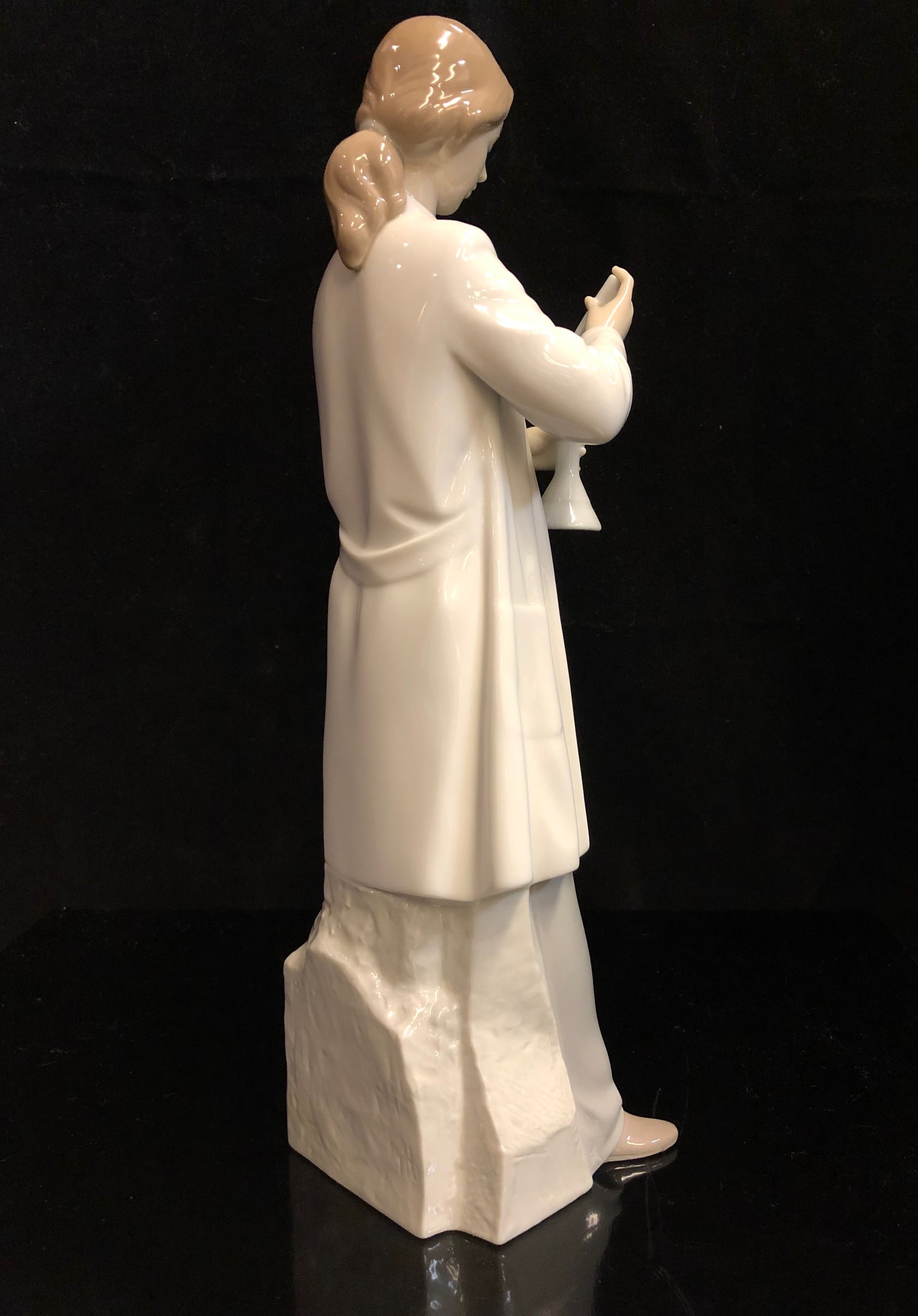 Lladro In the Laboratory