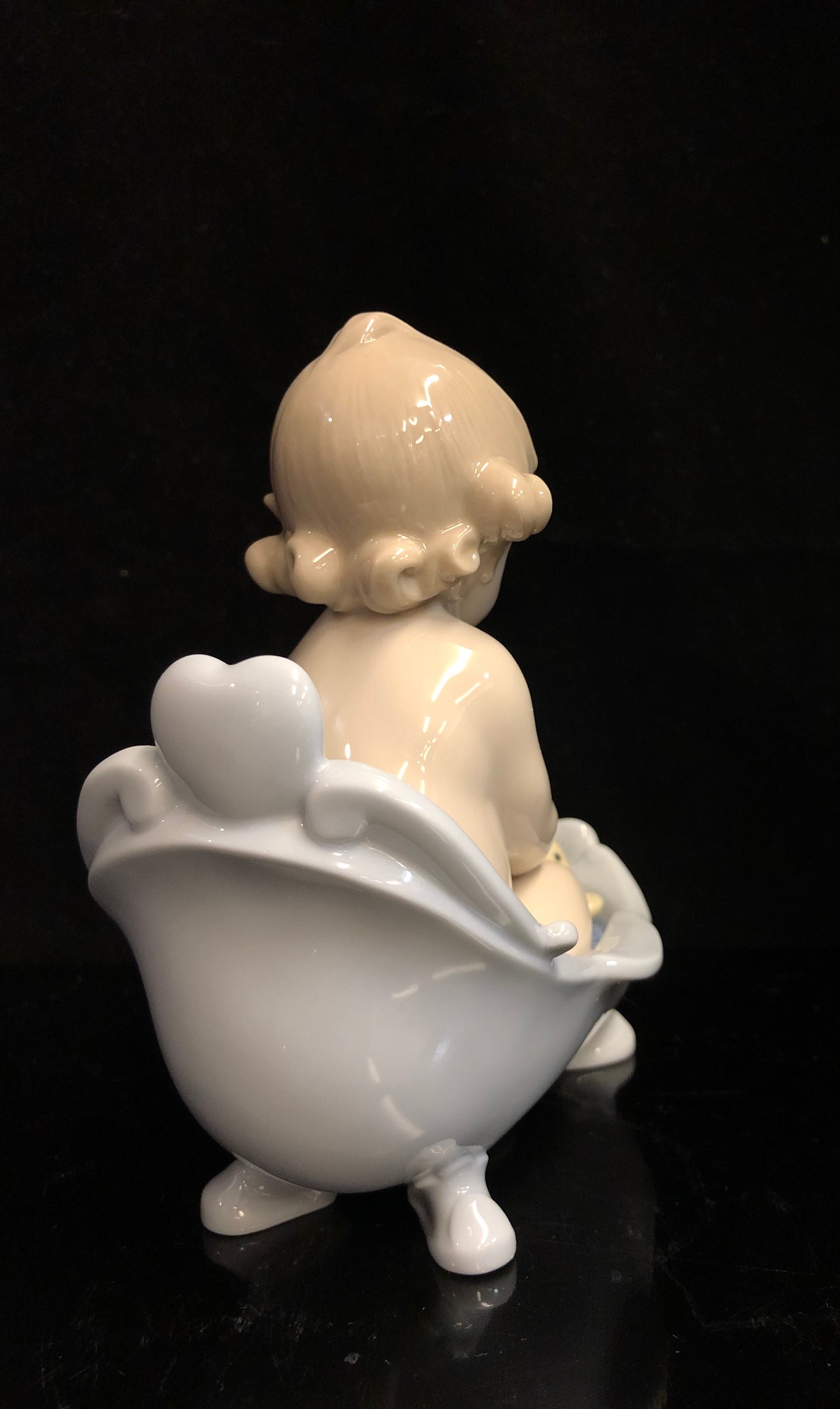 Lladro Let's Take a Bath