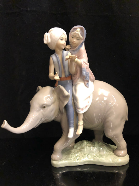 Lladro Hindu Children