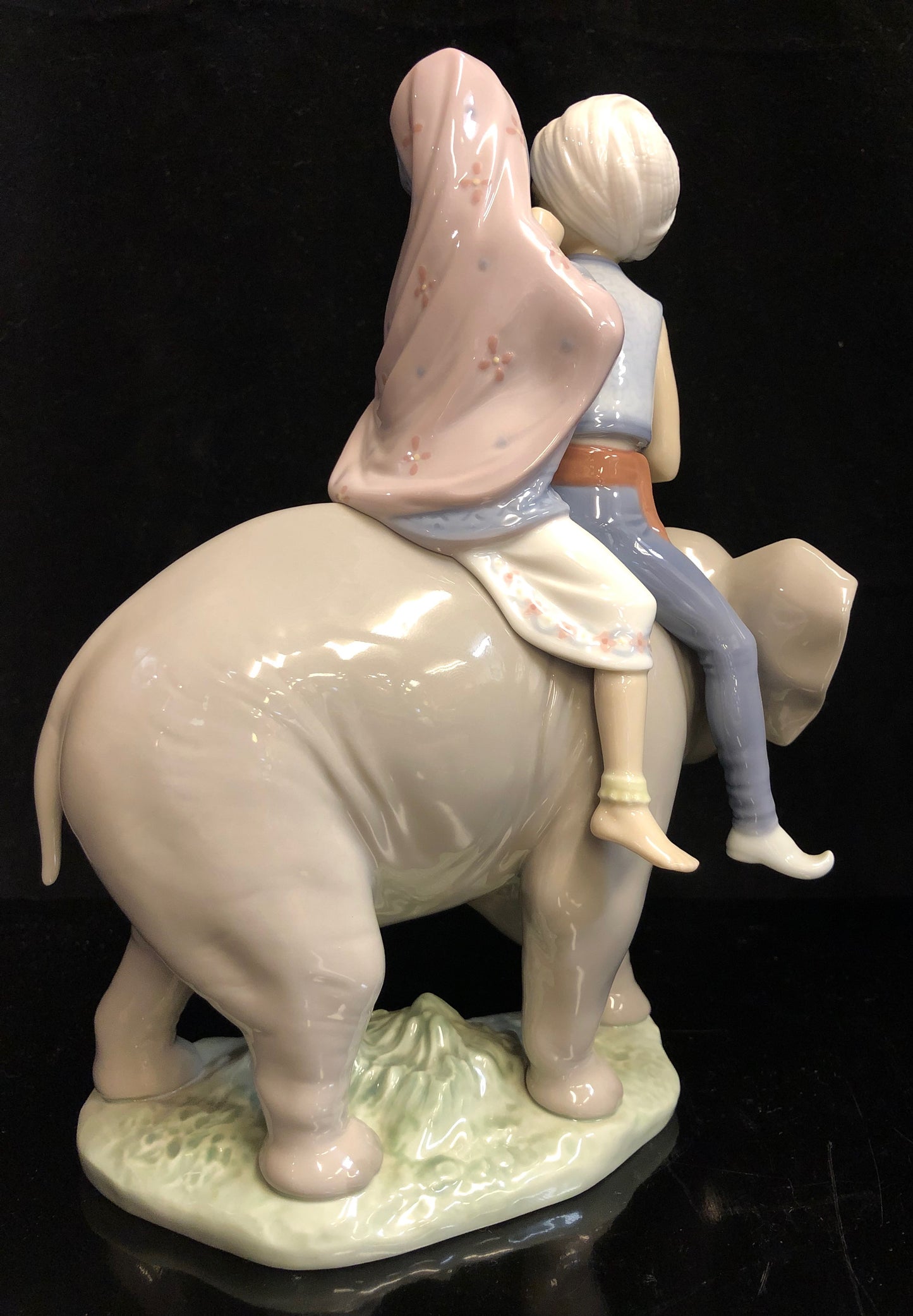 Lladro Hindu Children