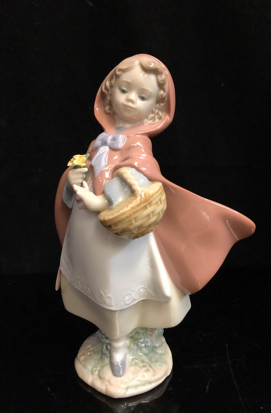 Lladro Little Red Riding Hood