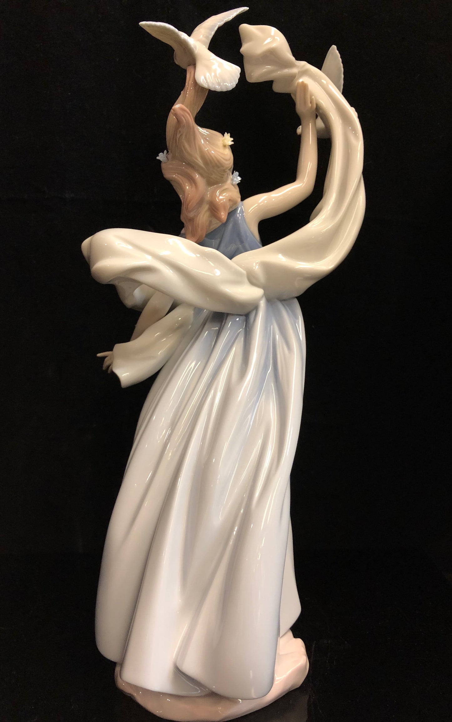 Lladro New Horizons