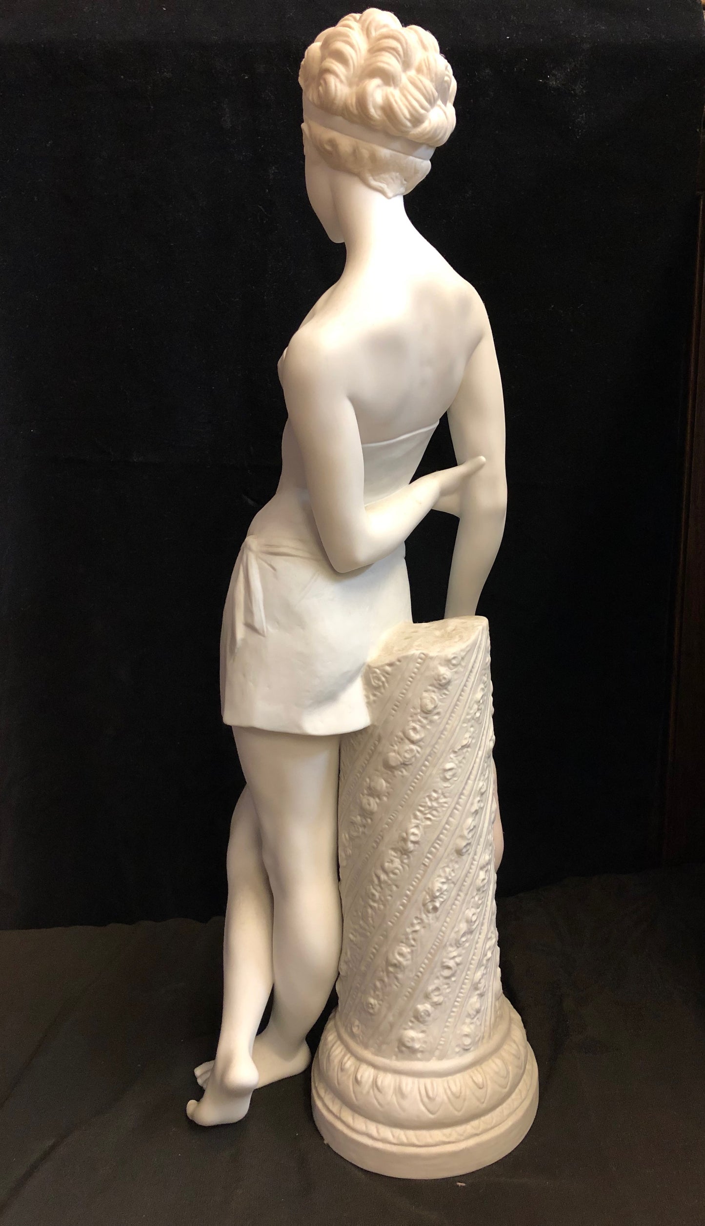 Lladro Dreams of a Ballerina