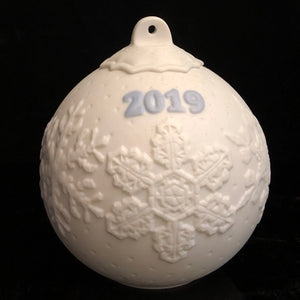 Lladro 2019 Christmas Ball Ornament
