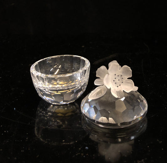 Swarovski Round Flower Treasure Box