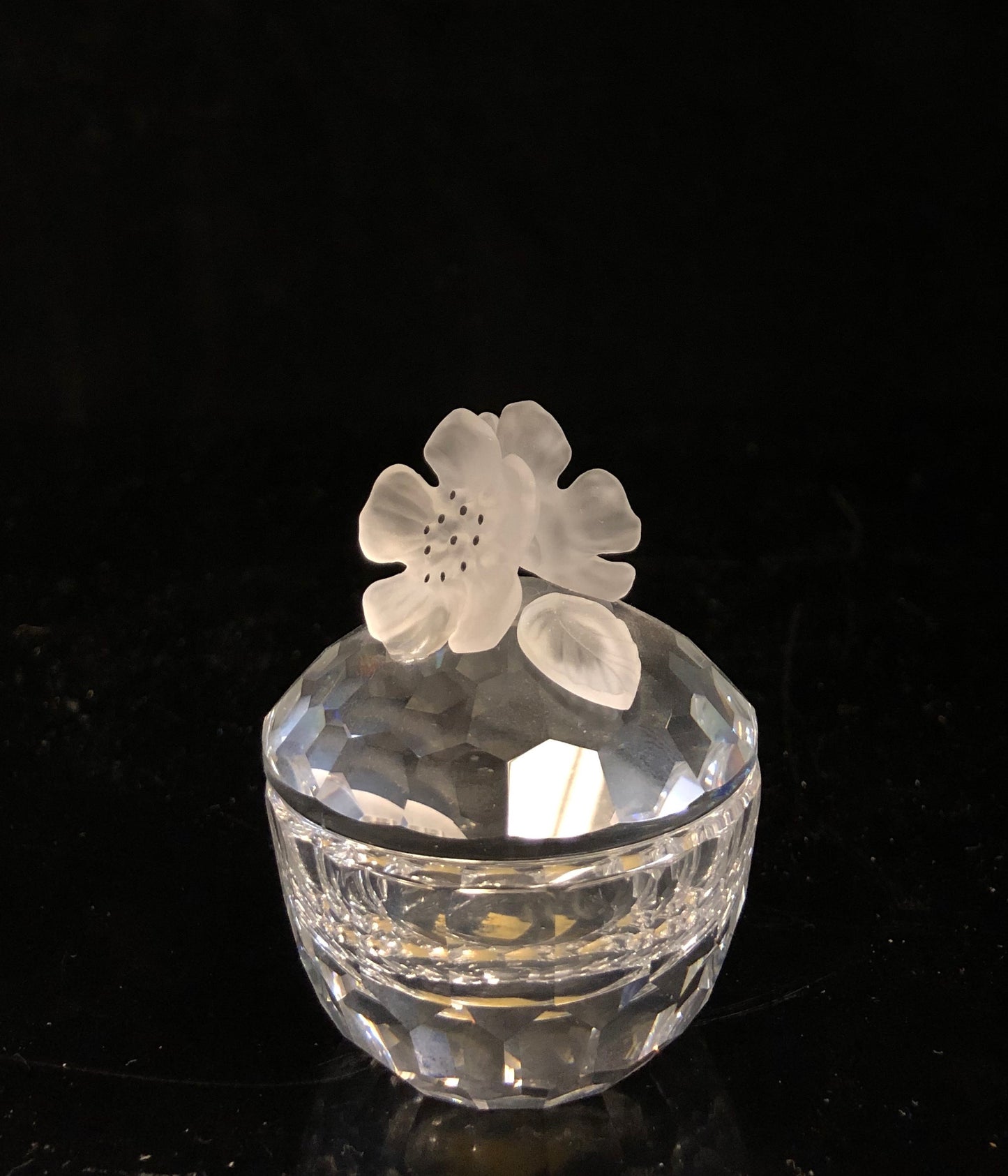 Swarovski Round Flower Treasure Box