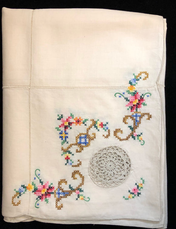 Hand-Embroidered Cotton 7-Piece Set