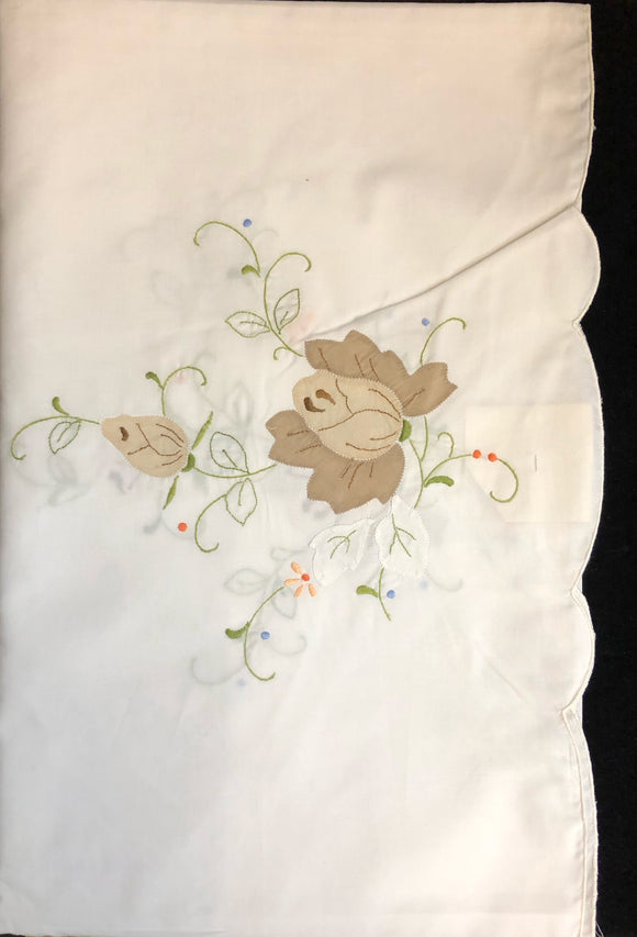 Brown and Orange Flowers Hand-Appliqued Easy Care Tablecloth Set