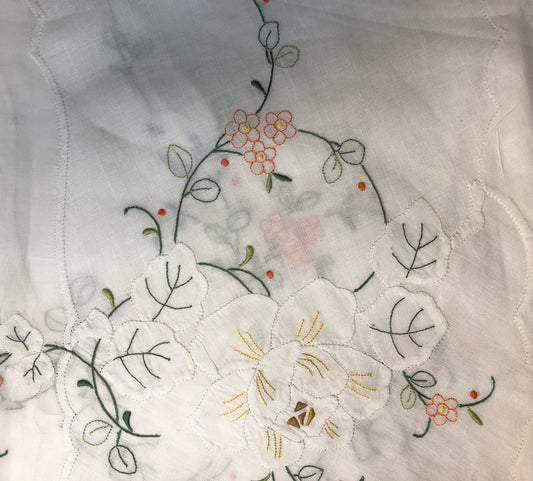 White and Orange Flowers Hand-Appliqued Easy Care Tablecloth Set