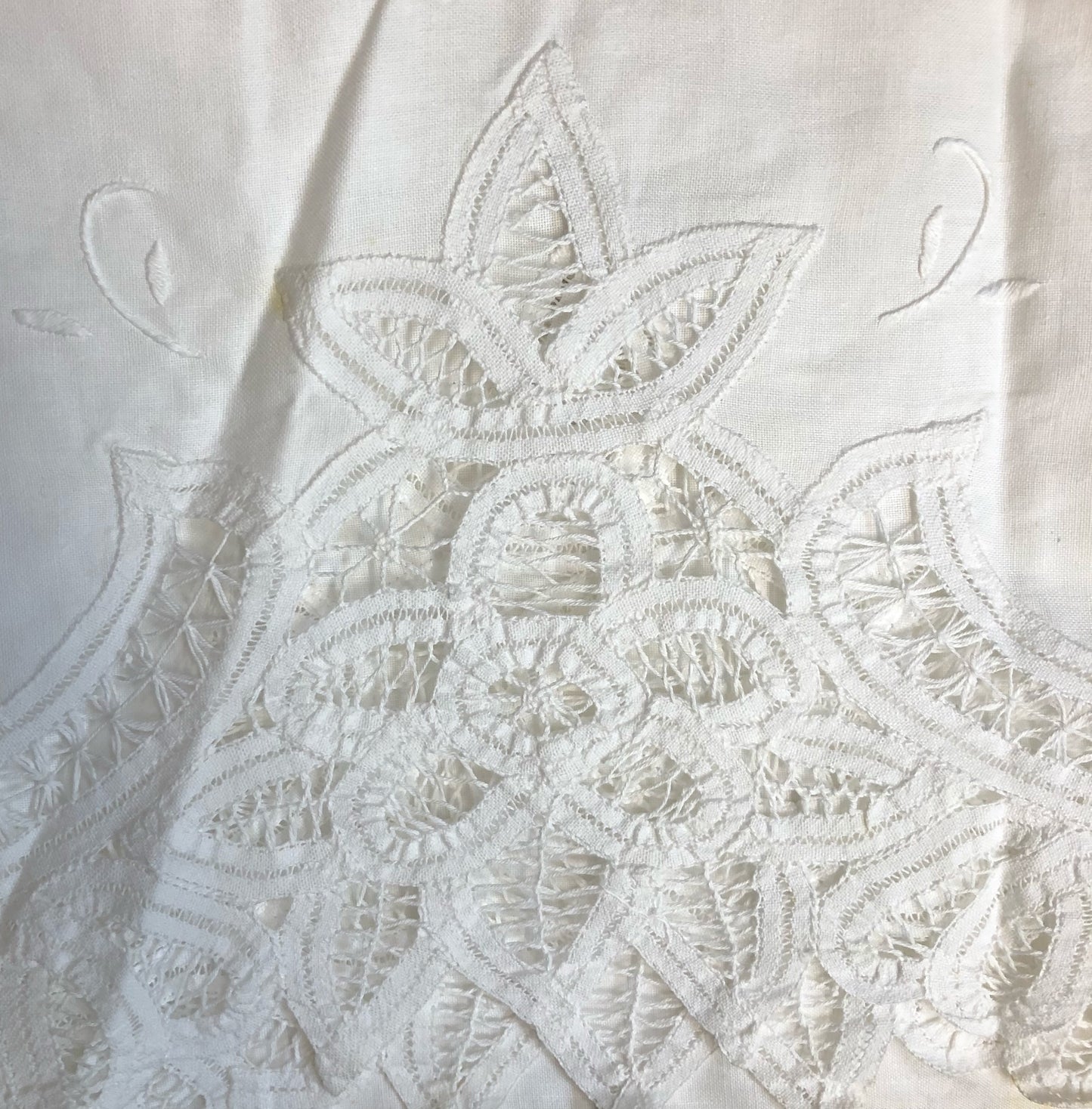 Handmade Battenburg Lace Tablecloth Set