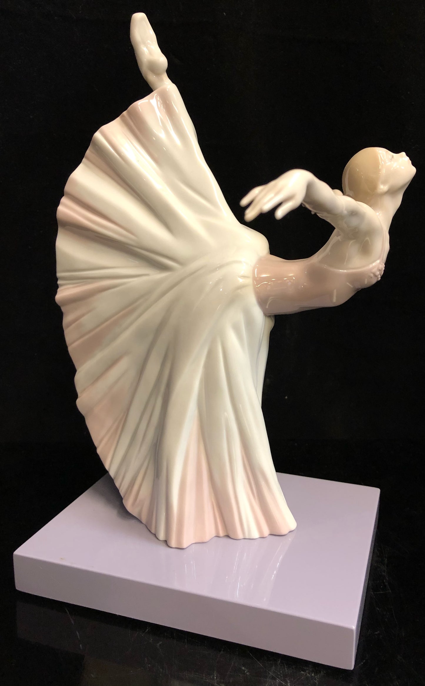 Lladro Giselle Arabesque