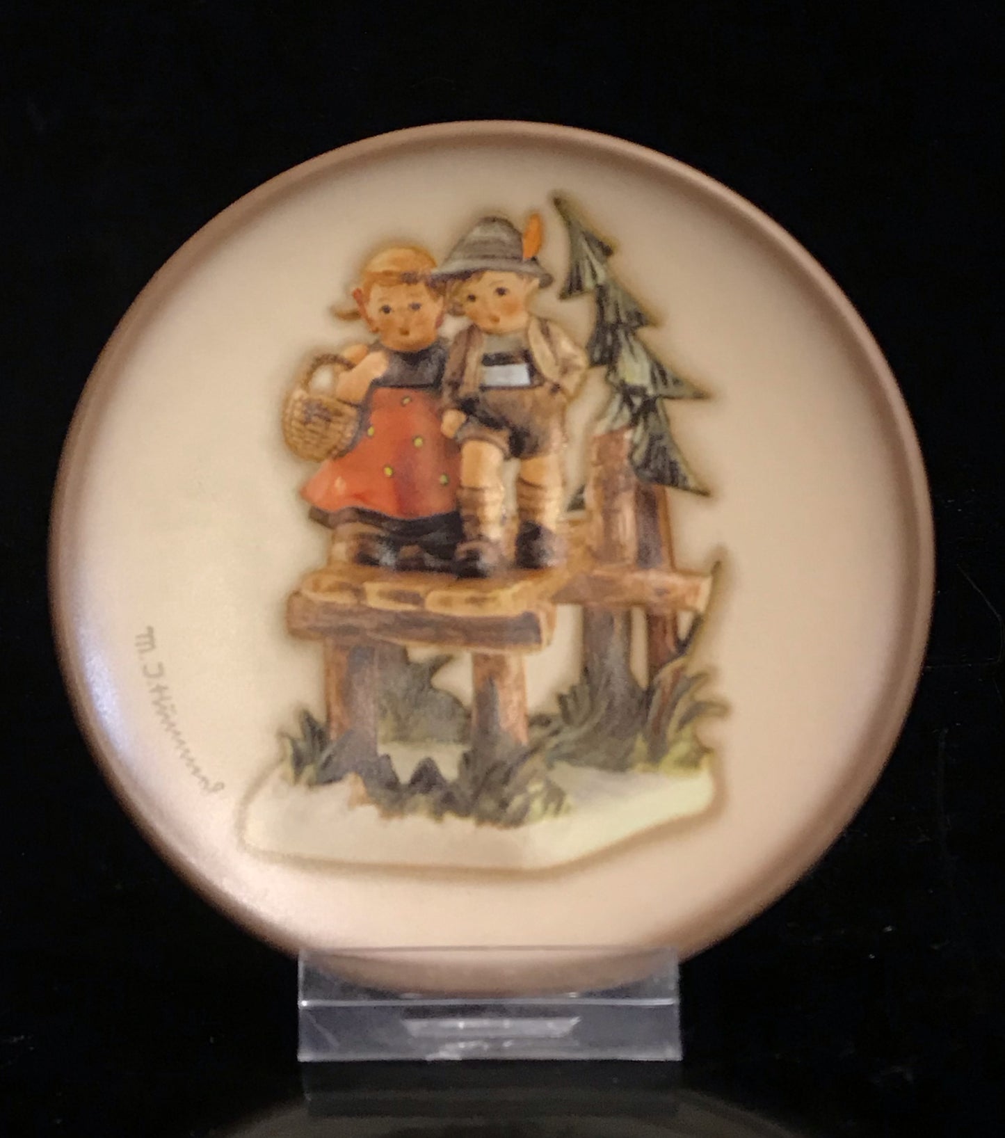 Hummel On Our Way Plate