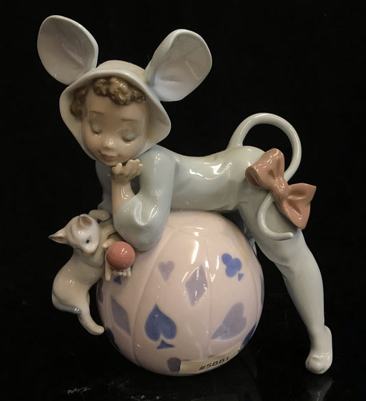 Lladro Mischevious Mouse
