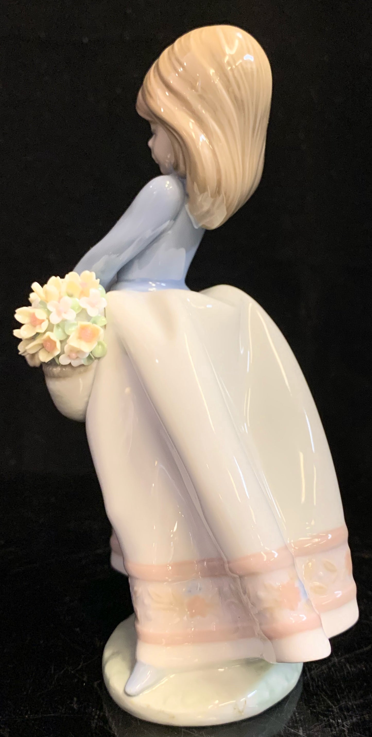 Lladro May Flowers