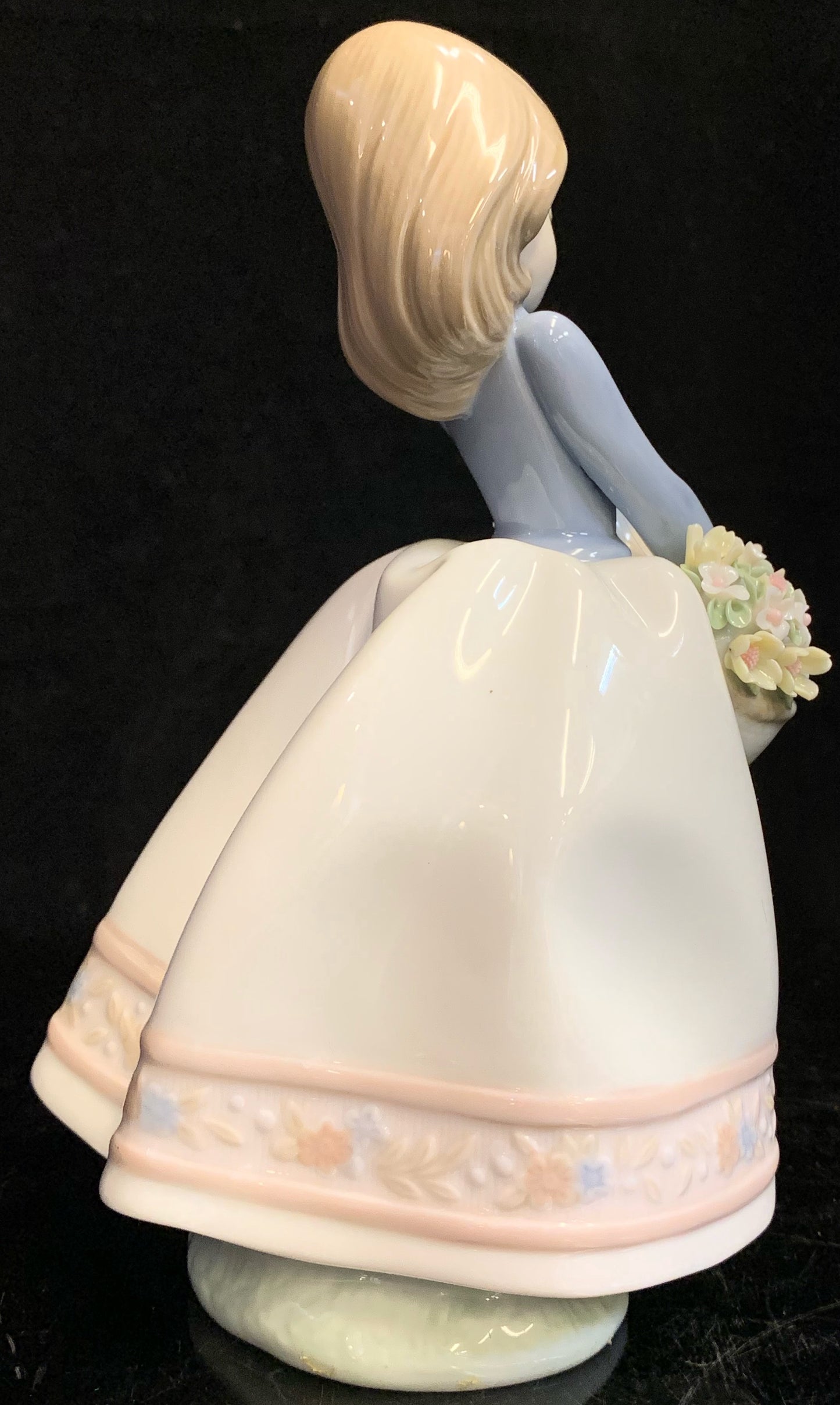 Lladro May Flowers