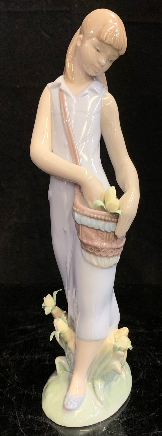 Lladro Tulip Garden