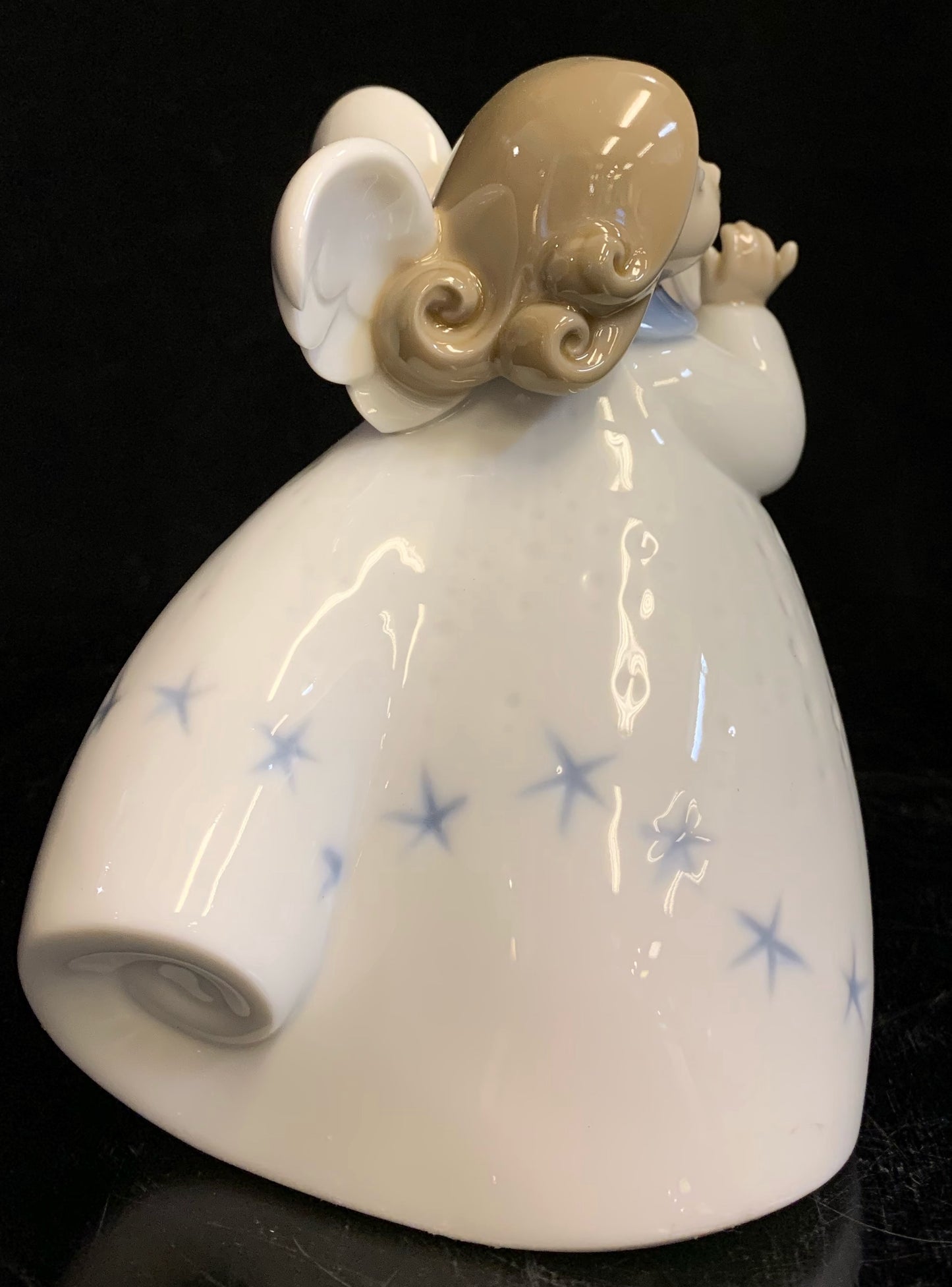 Little Angel with Lyre