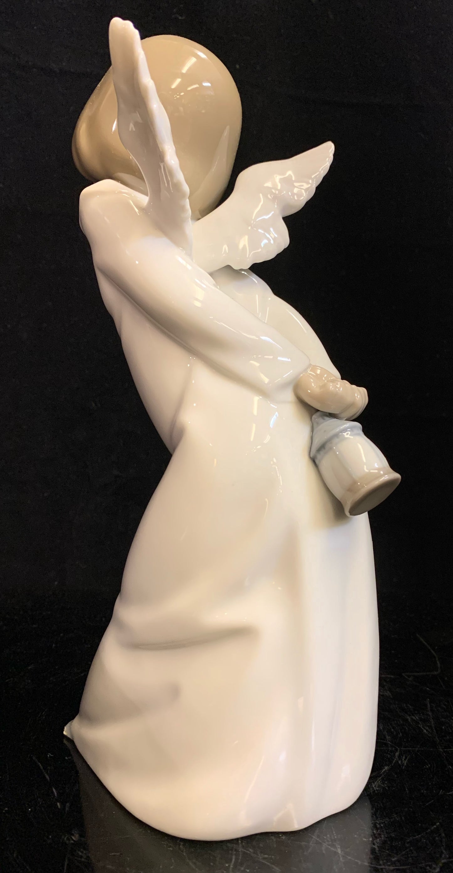 Lladro Curious Angel
