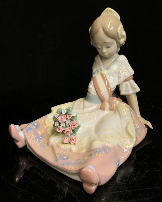 Lladro Fallas Queen
