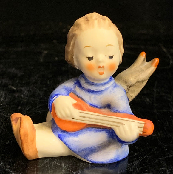 Hummel Joyous News Candleholder