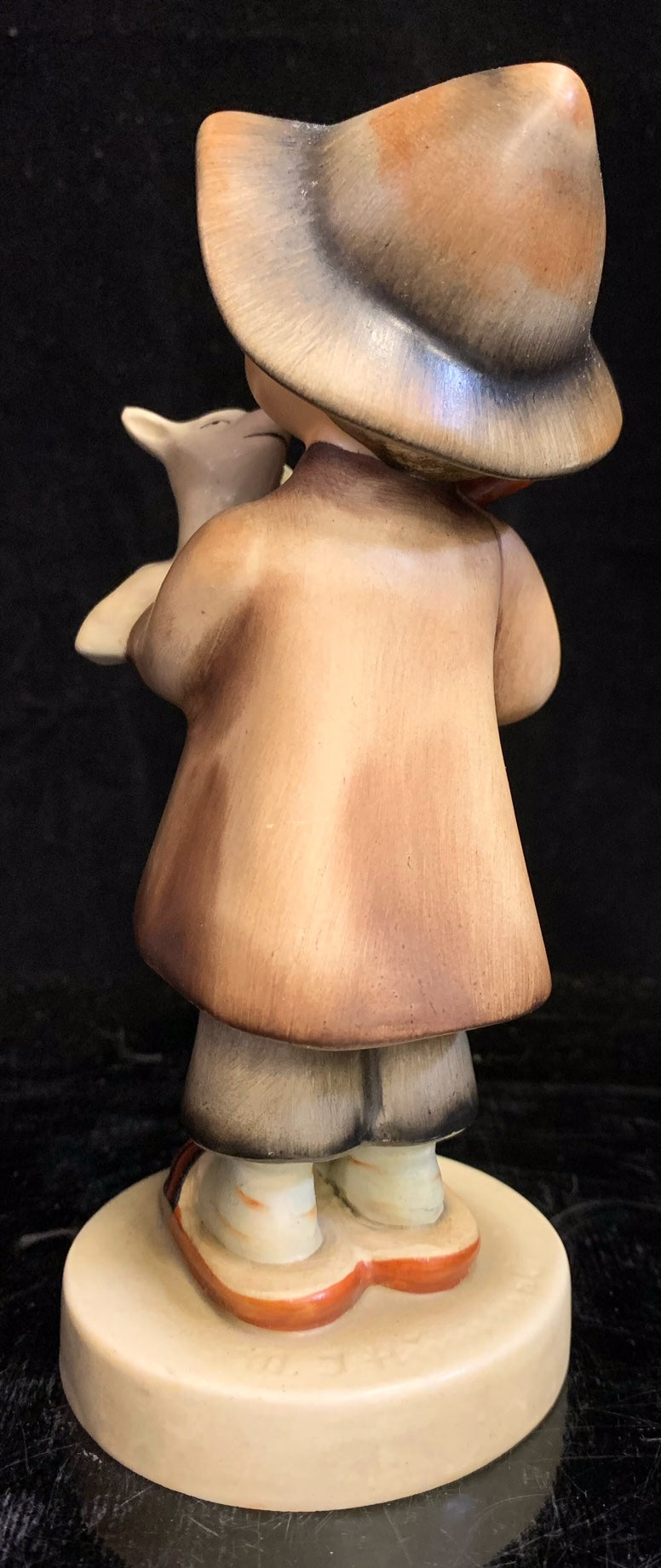 Hummel Lost Sheep
