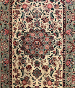 Sino-Keshan Runner