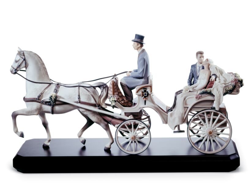 Lladro Bridal Carriage Couple